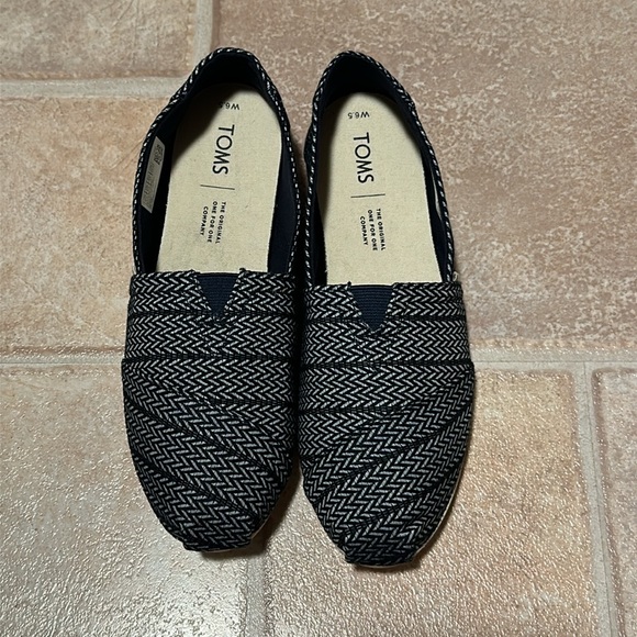 TOMS Womens Alpargata Round Toe Woven Classics Espadrille Navy Herringbone - Picture 2 of 4
